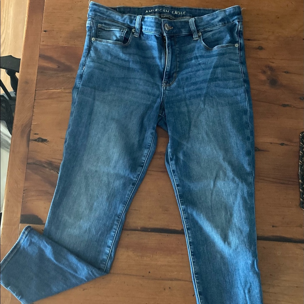 American Eagle size 12 Jean short